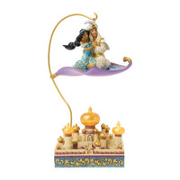 Figura de Aladdin y Jasmine: Magia bajo la luz de la luna
