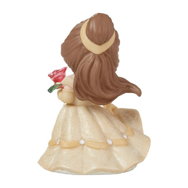 Figura de Belle: “An Enchanting Moment Awaits”