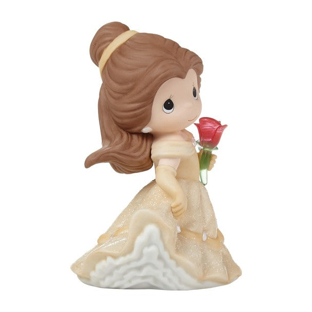 Figura de Belle: “An Enchanting Moment Awaits”