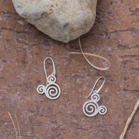 Aros en espiral con ícono de Mickey Mouse