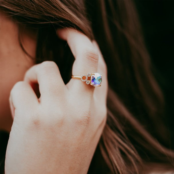 Anillo con piedra Aurora Borealis de Mickey Mouse