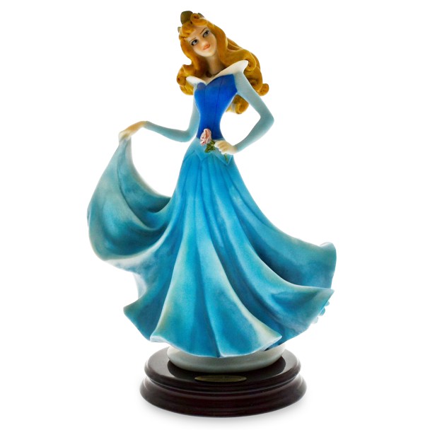 Figura de Aurora de Giuseppe Armani