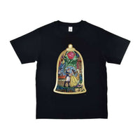 Polera La Bella y la Bestia con diseño de vitral