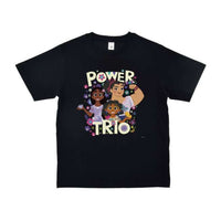 Polera Encanto con diseño grupal