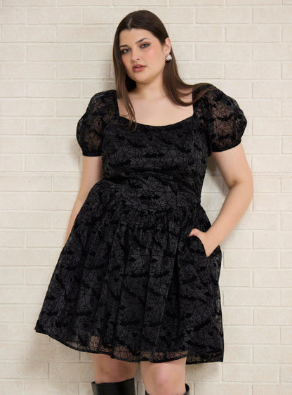 Vestido plus size de Mickey Mouse con mangas abullonadas