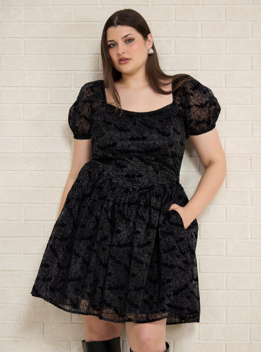 Vestido plus size de Mickey Mouse con mangas abullonadas