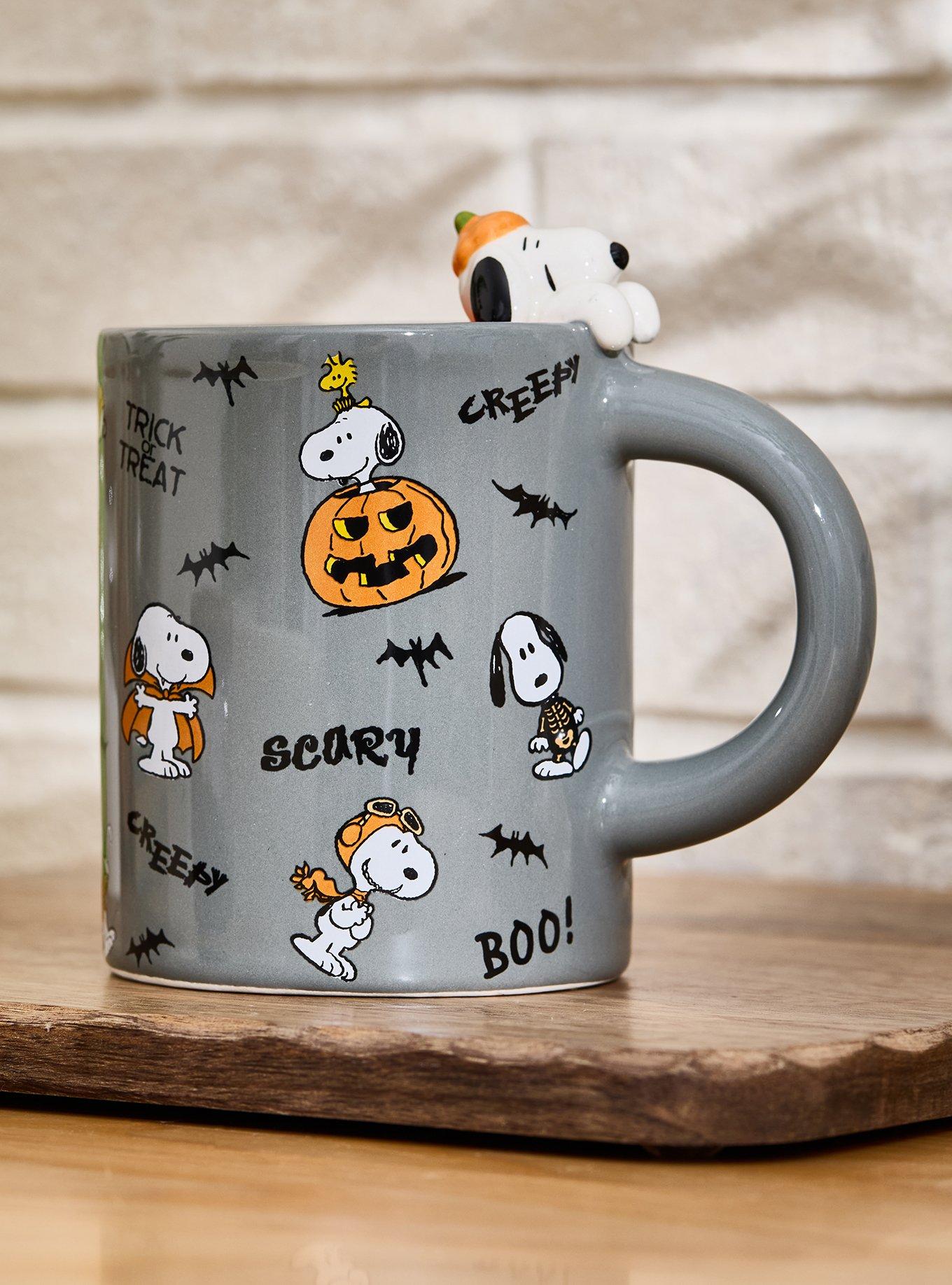 Taza de Halloween de Snoopy con dije