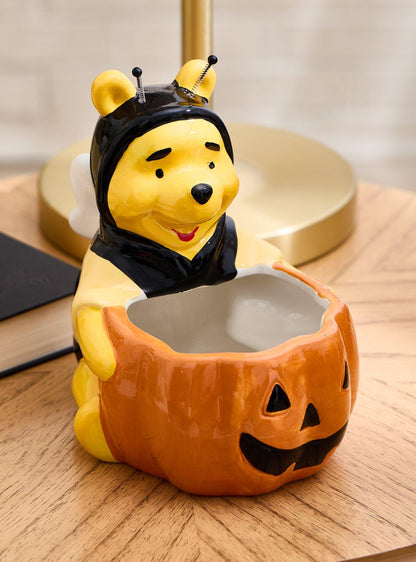 Fuente para dulces de Winnie the Pooh con disfraz de abeja
