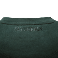 Polera Slytherin con emblema estampado