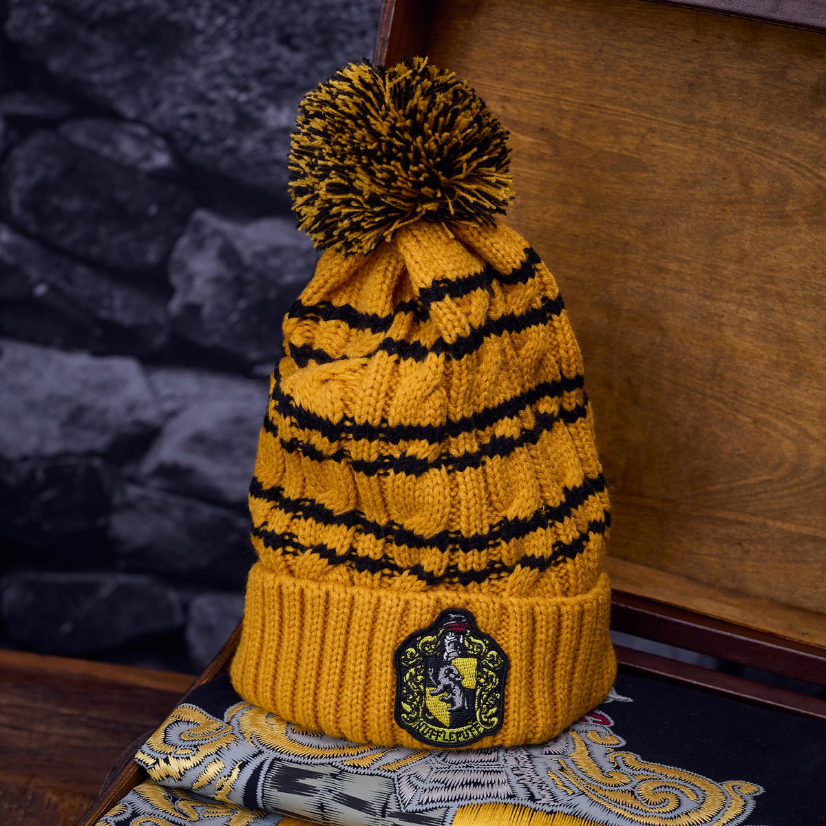 Gorro tejido Hufflepuff