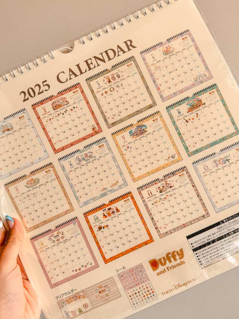 Calendario 2025 Duffy y sus Amigos - Tokyo Disney (Incluye Stickers y Carpeta)