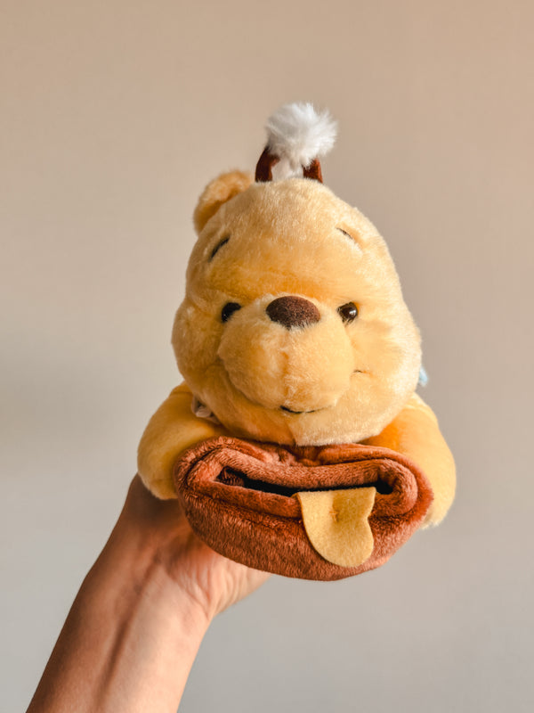 Peluche Estuche Winnie the Pooh bee - Tokyo Disney