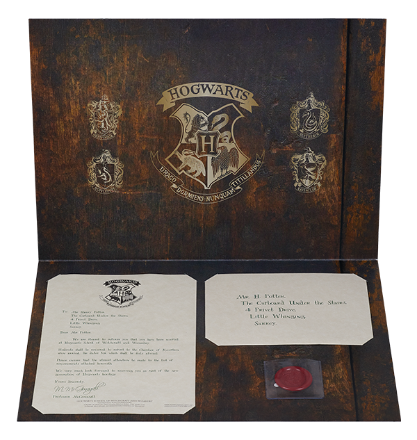 Set réplica personalizado de carta de Hogwarts