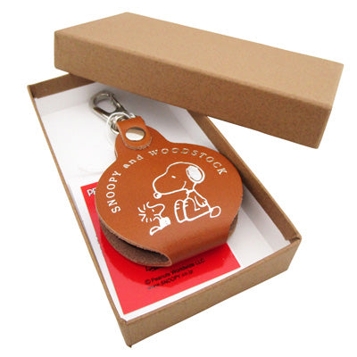 Charm para bolso con lupa de Snoopy y Woodstock - camel