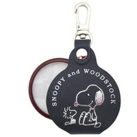 Llavero con lupa Snoopy y Woodstock - azul marino