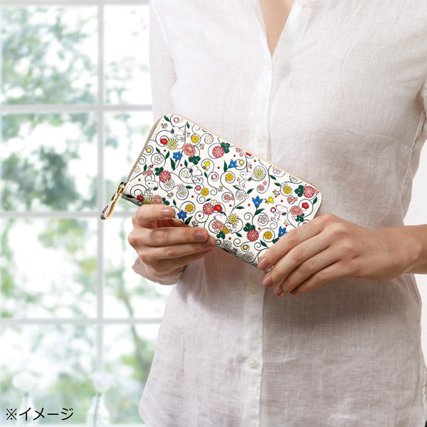 Billetera larga Snoopy con flores y diseño arabesco