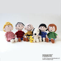 Kit de tejido: Amigurumis de Snoopy y sus amigos