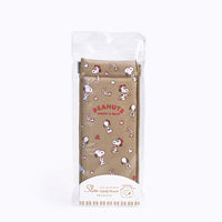 Estuche delgado Peanuts con Snoopy y Belle