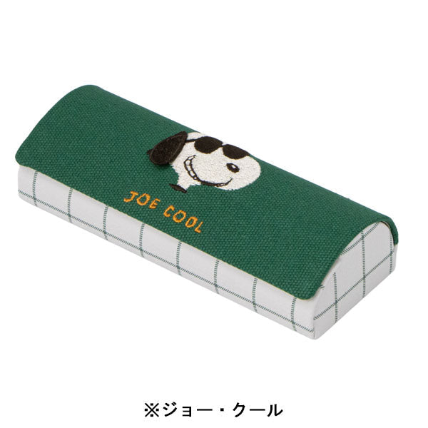 Estuche para lentes Snoopy con bordado 3D