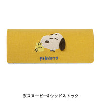 Estuche para lentes Snoopy con bordado 3D