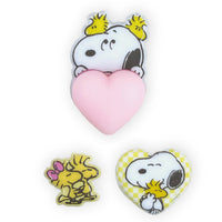 Sticker 3D de Snoopy con corazón