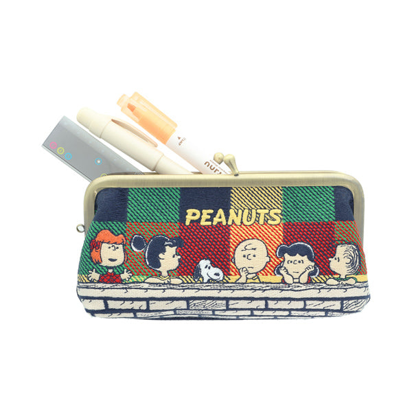 Cartuchera delgada bordada de Snoopy