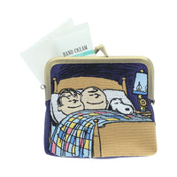 Mini estuche bordado de Snoopy (cama)