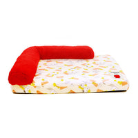Cama para mascotas Snoopy con cojín y techo rojo