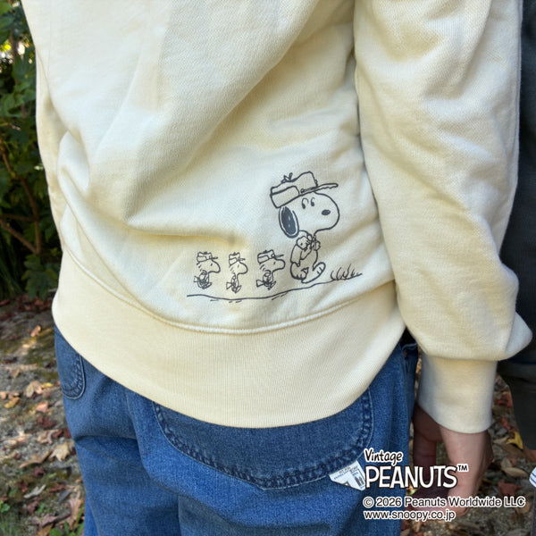 Polerón unisex Snoopy color blanco invierno