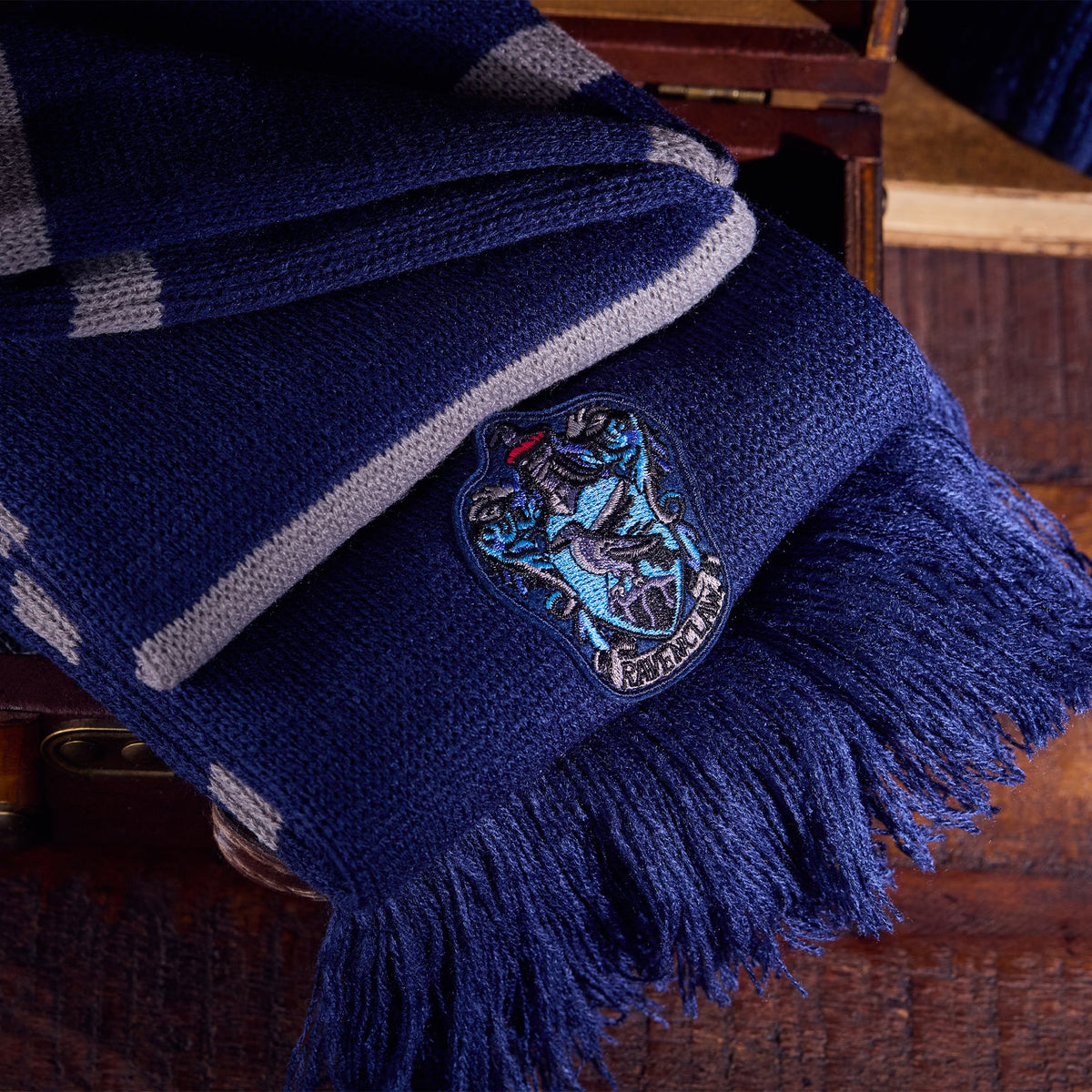 Bufanda con emblema de Ravenclaw
