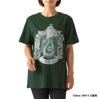 Polera Slytherin con emblema estampado