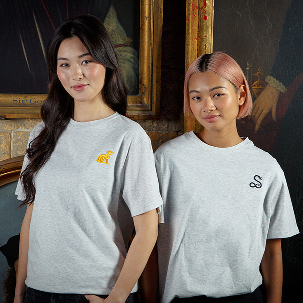 Polera Hufflepuff con logo