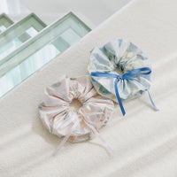 Scrunchie tornasolado rosa mofusand