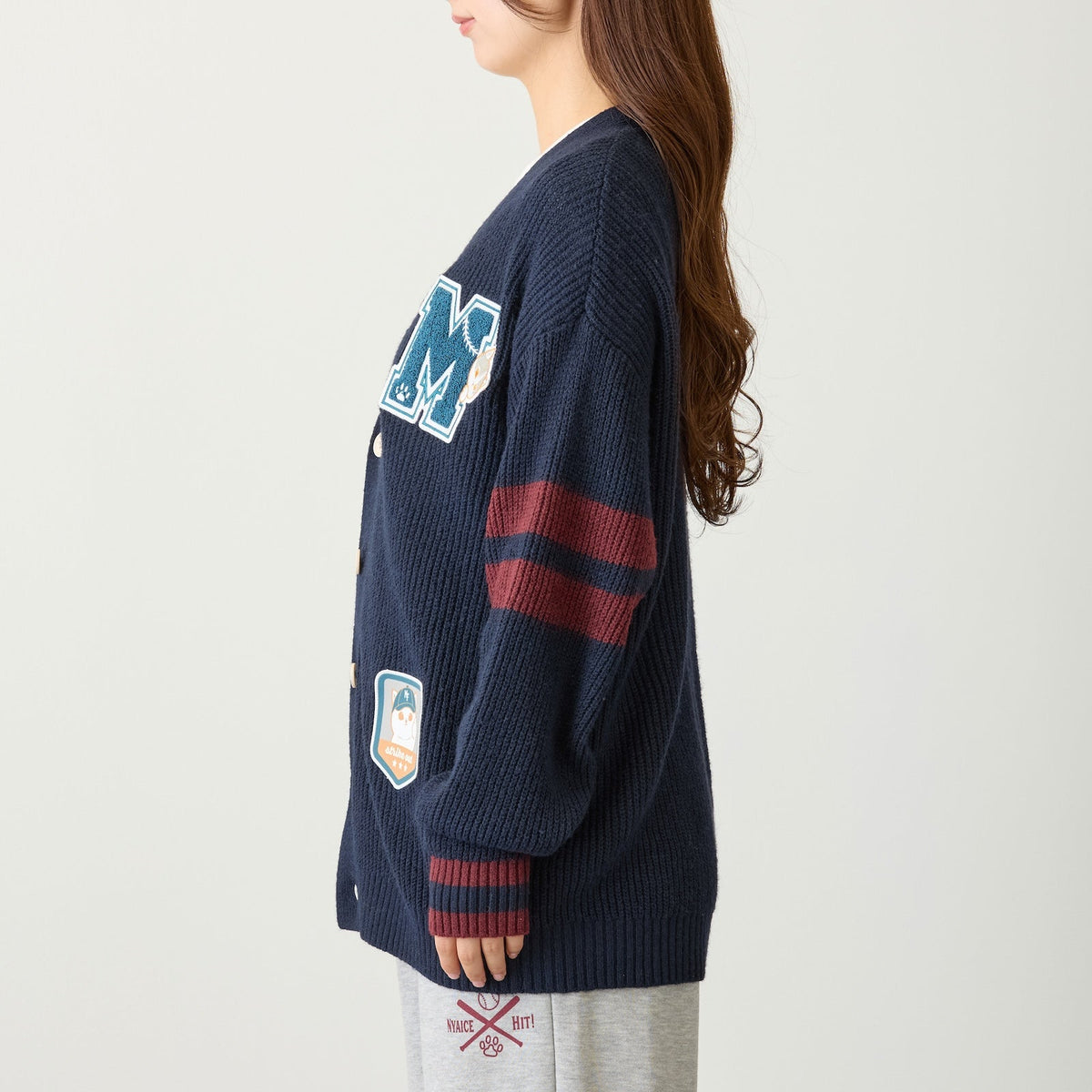 Cardigan tejido Mofusand azul marino, estilo lanzador