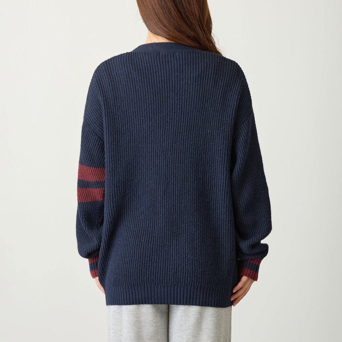 Cardigan tejido Mofusand azul marino, estilo lanzador