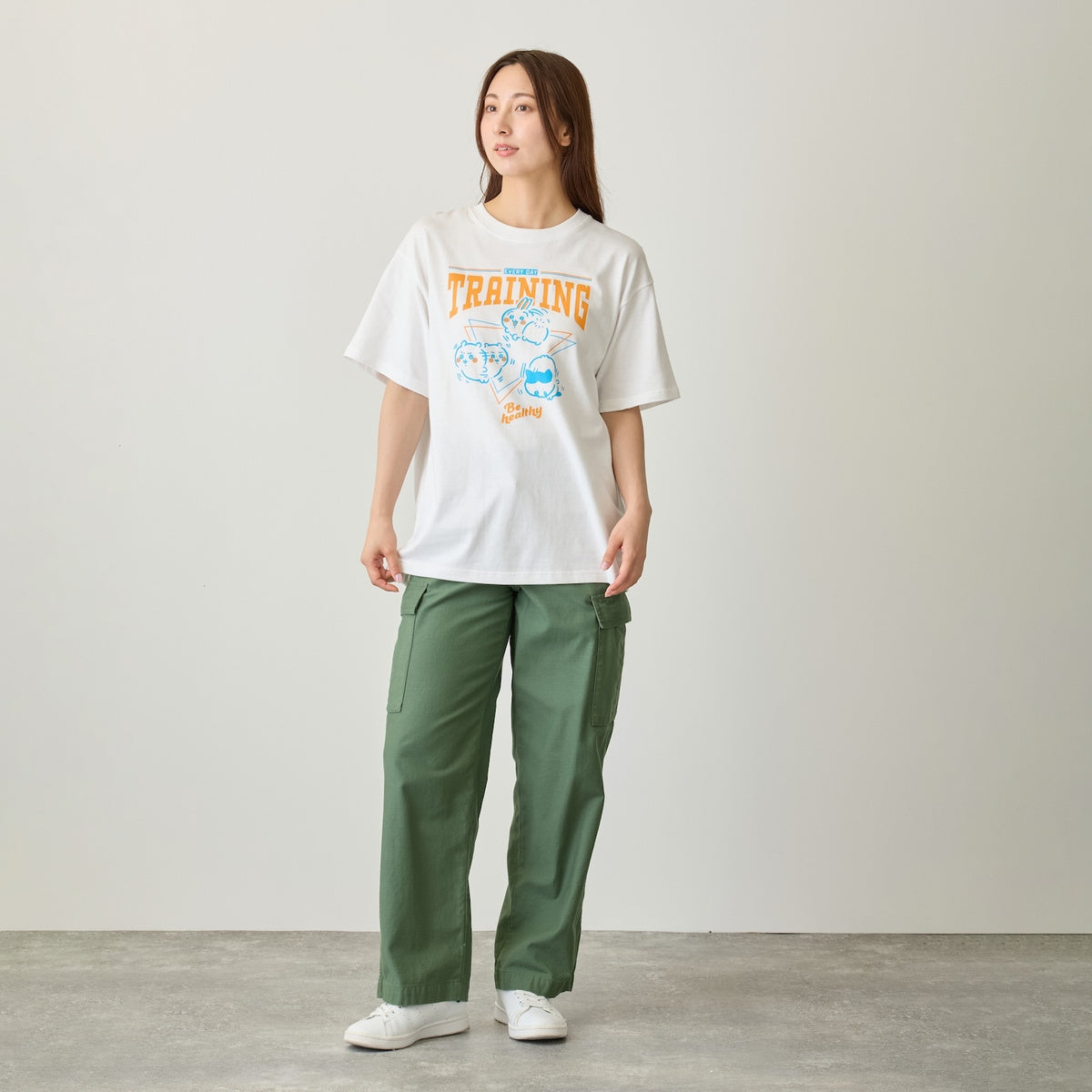 Chiikawa: Polera blanca de entrenamiento en trío