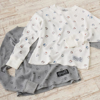 Polera waffle manga larga Chiikawa, gris