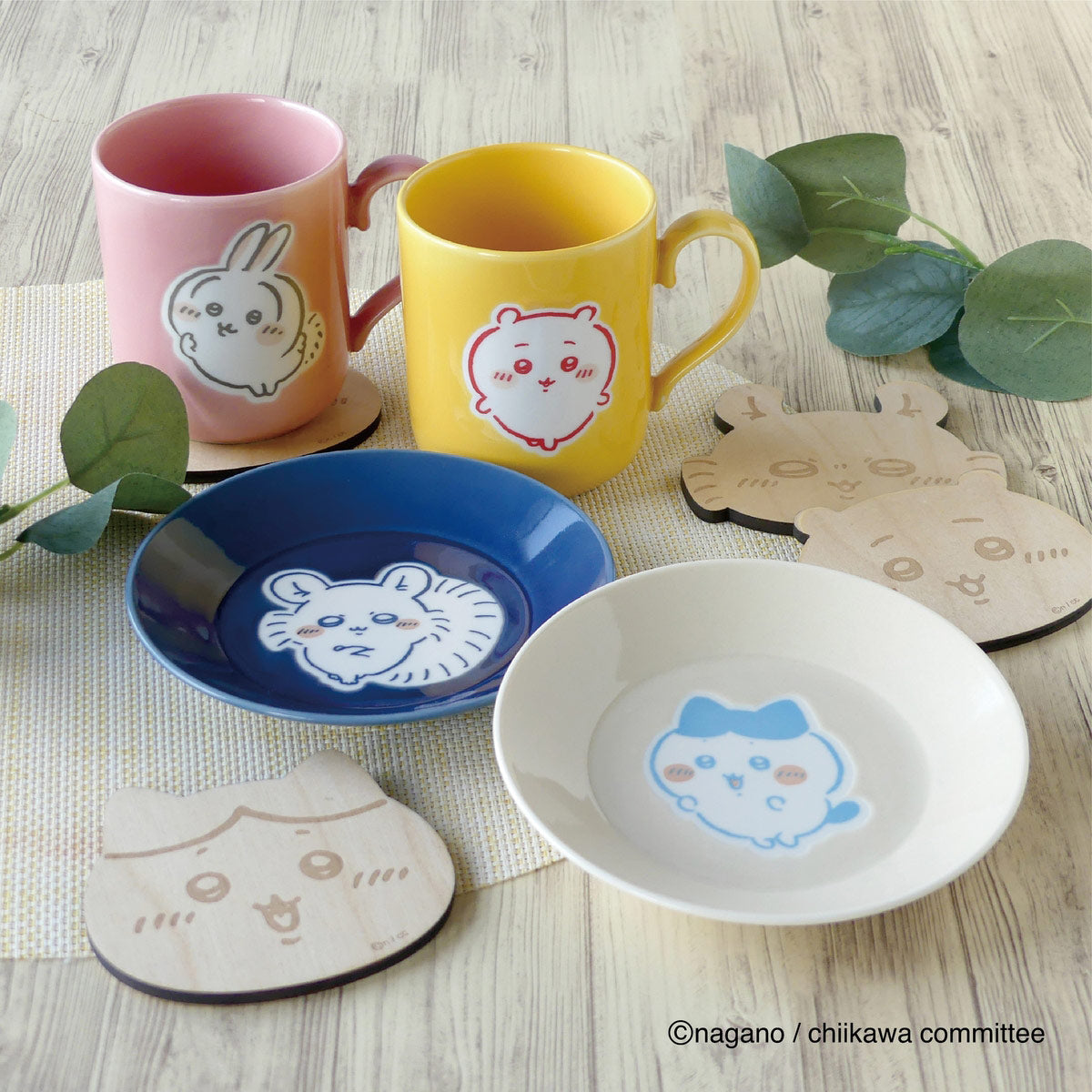Taza Chiikawa con posavasos - Hachiware