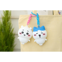 Estuche de silicona Chiikawa con caramelos