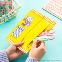 Estuche para snacks Chiikawa x Sanrio: Hachiware y Hello Kitty