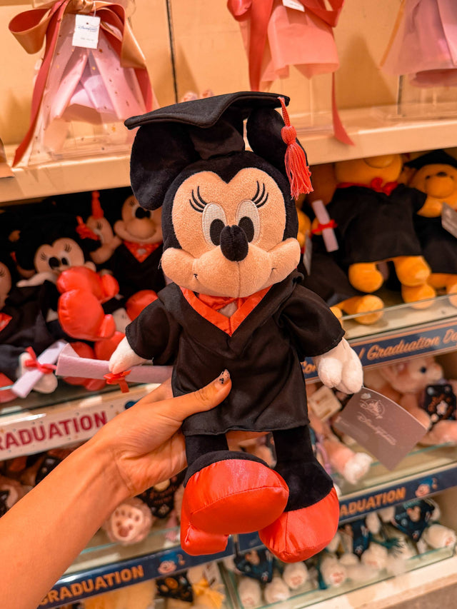 Peluche Minnie Graduada con Birrete y Borla Roja