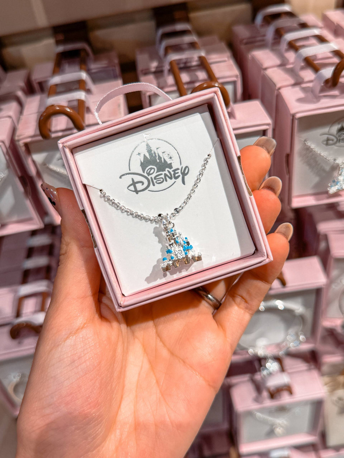 Collar Castillo Disney Hong Kong