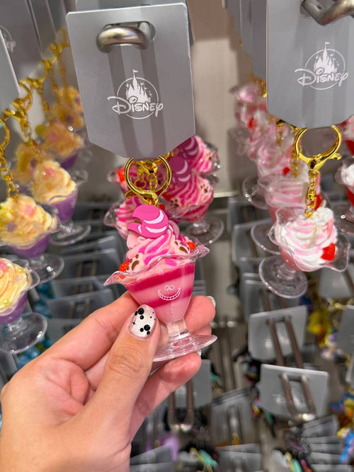 Llavero Cheshire Cat Helado Rosa