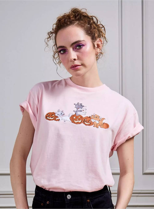 Polera Los Aristogatos Gatos y Calabazas Rosada