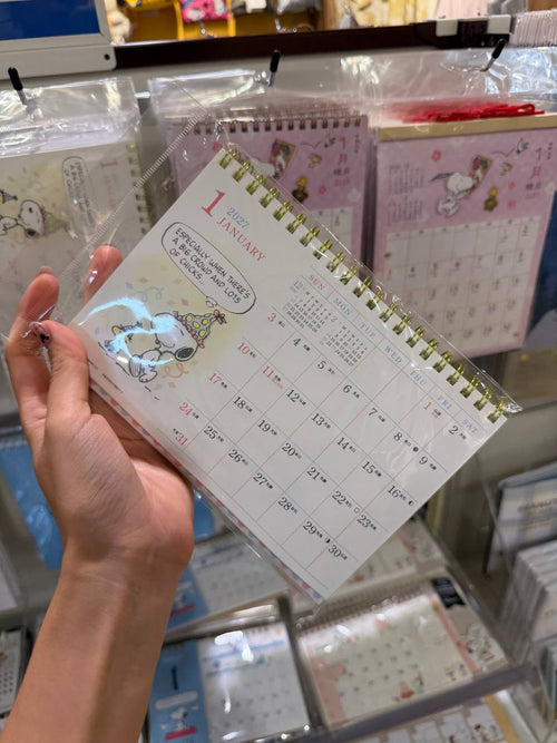 Calendario Snoopy 2027 con Diseño de Cumpleaños