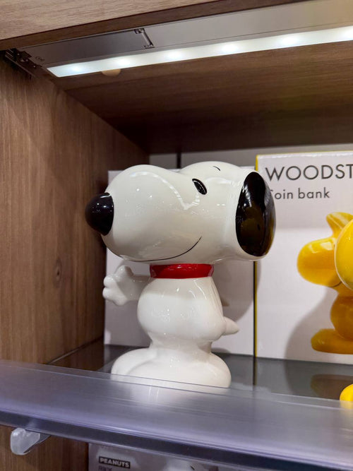 Alcancía Snoopy de Pie