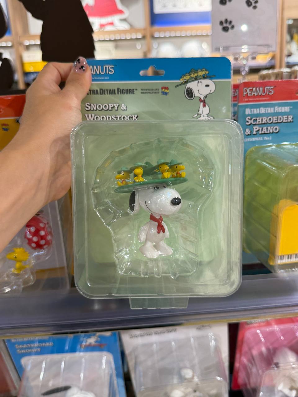 Figura Snoopy con Woodstock Sombrero Verde