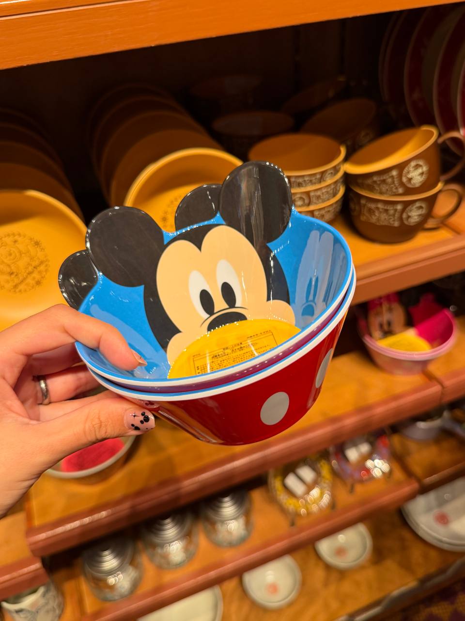 Plato Mickey Mouse Rojo con Lunares