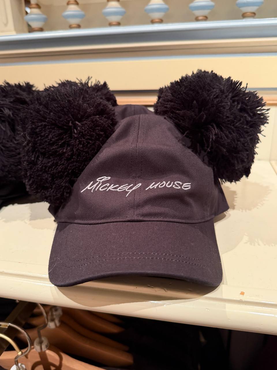 Gorro Mickey Mouse Negro con Orejas