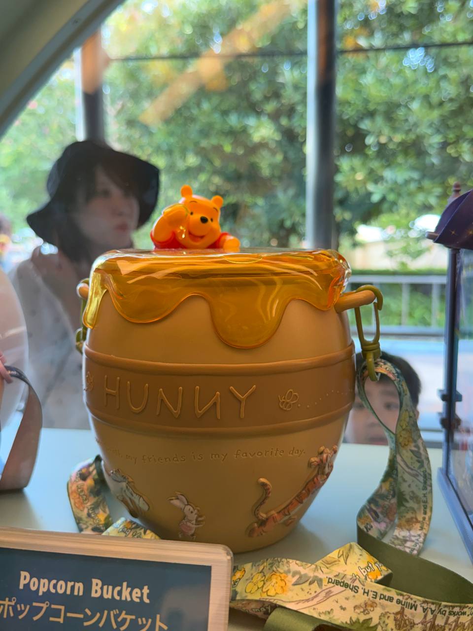 Bucket Winnie the Pooh Miel Disney Tokyo